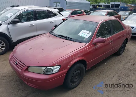 1997 Toyota Camry Le from USA, damaged, VIN 4T1BG22K3VU090917